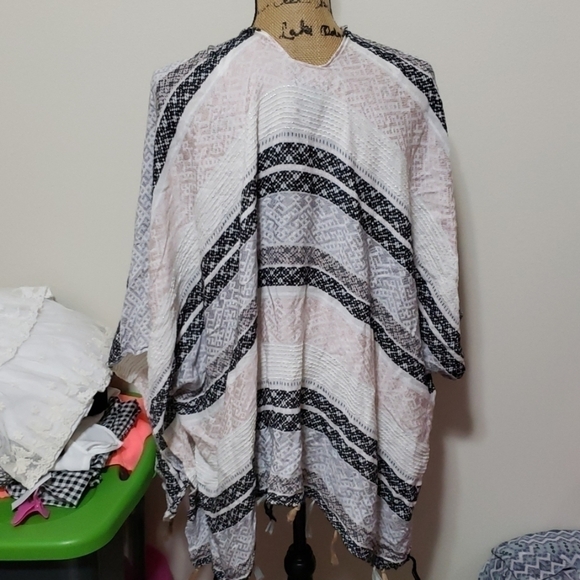 OS wrap. Like new. - Picture 3 of 3